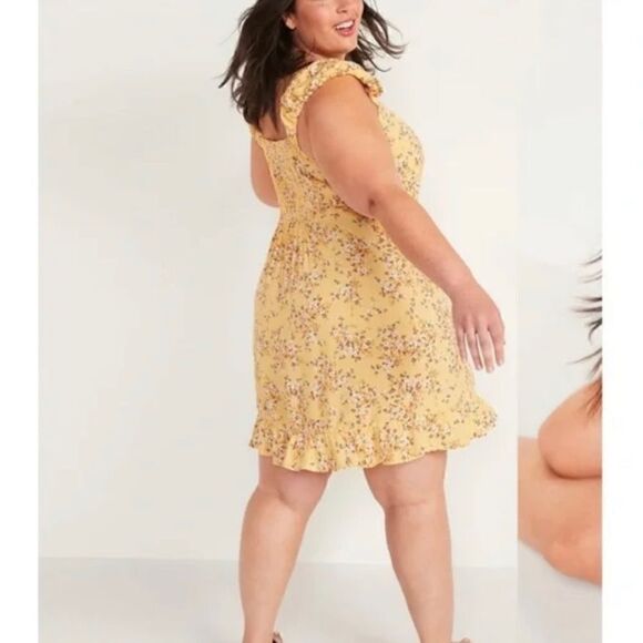 Old Navy Fit and Flare Floral Puff Sleeves Mini Dress - Picture 2 of 8